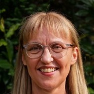 Portraitfoto von Beatrix Brämer-Jansen